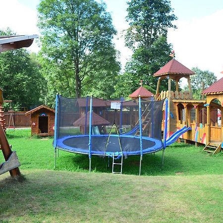 Pensiunea Sequoia Клуж-Напока Экстерьер фото